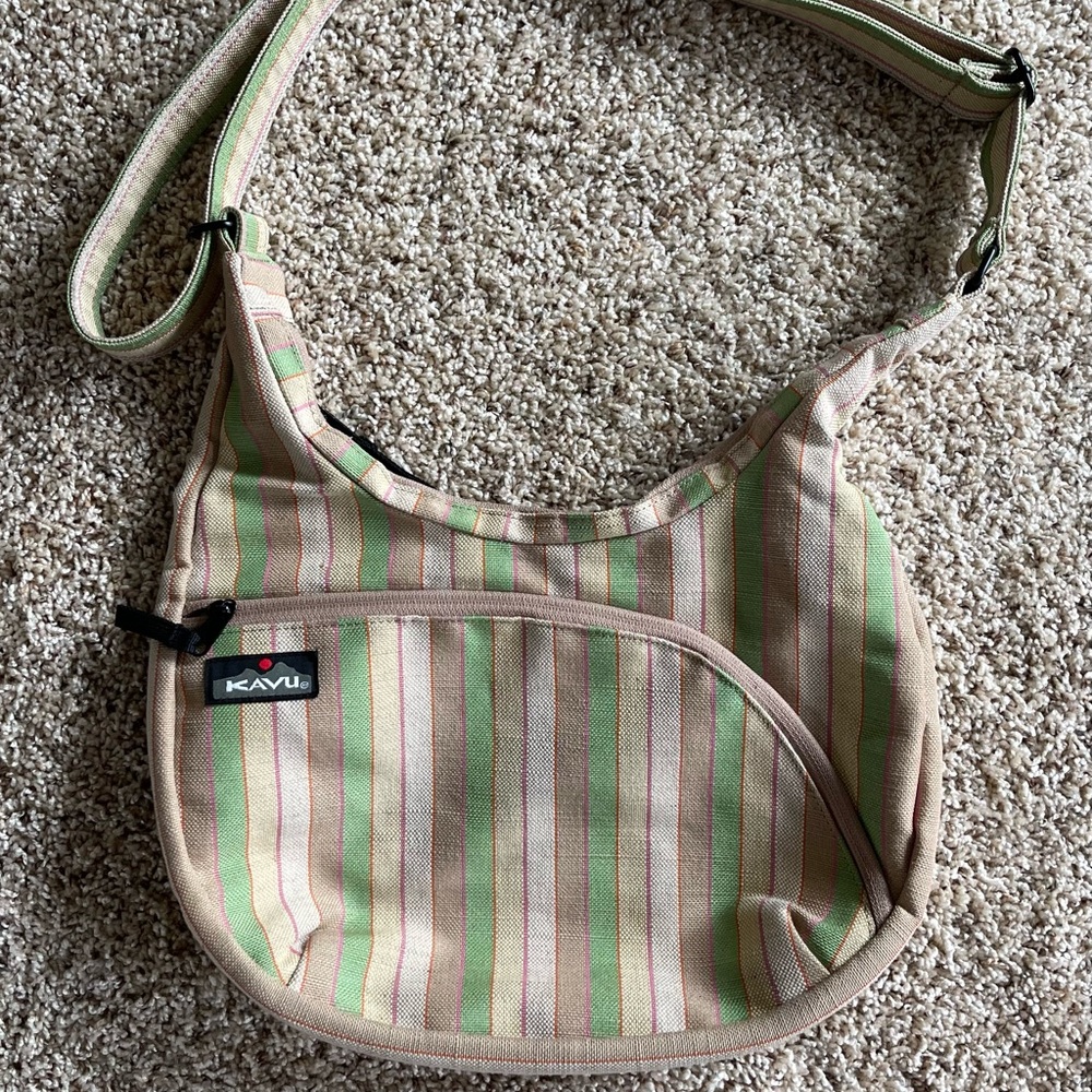 KAVU crossbody satchel